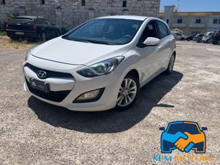 HYUNDAI i30 usata, con Airbag laterali