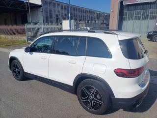 MERCEDES-BENZ GLB 200 usata, con Luci diurne LED