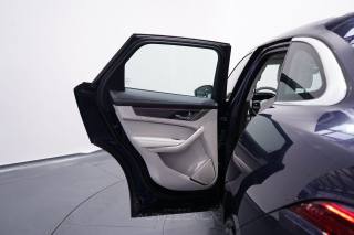 JAGUAR F-Pace usata, con Sensori di parcheggio posteriori