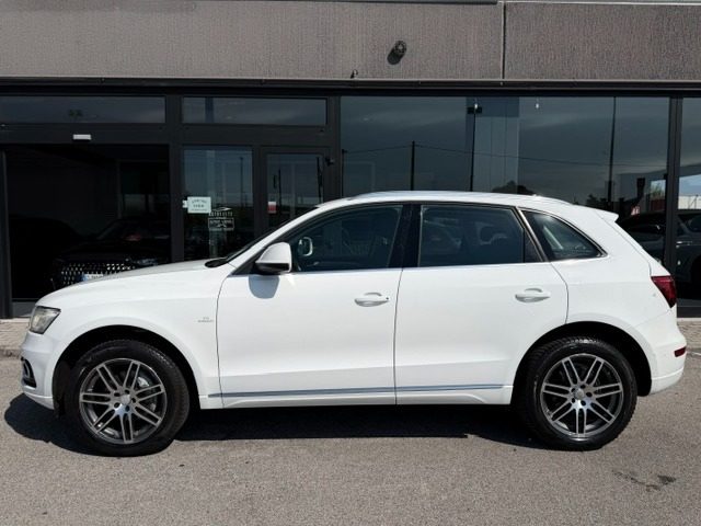 AUDI Q5 usata, con Autoradio