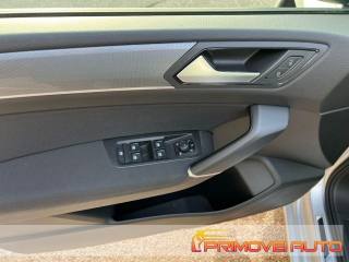 VOLKSWAGEN Touran usata, con Chiusura centralizzata