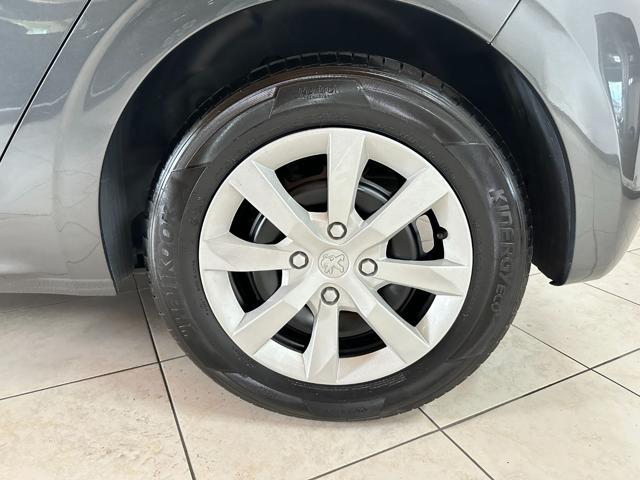 PEUGEOT 208 usata, con Airbag