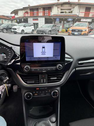 FORD Fiesta usata, con Specchietti laterali elettrici