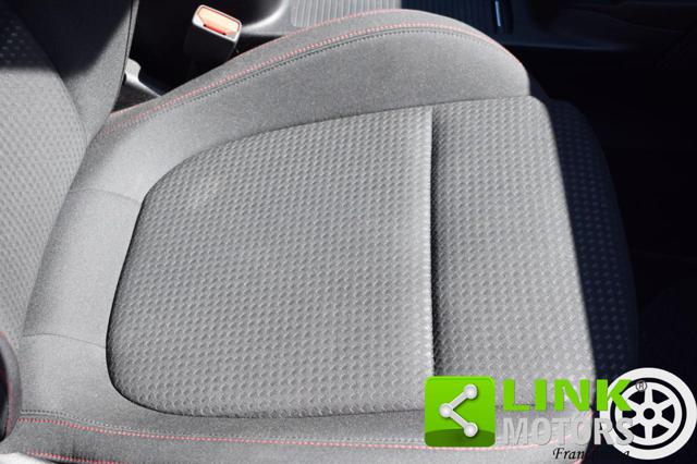 FORD Focus usata, con Park Distance Control