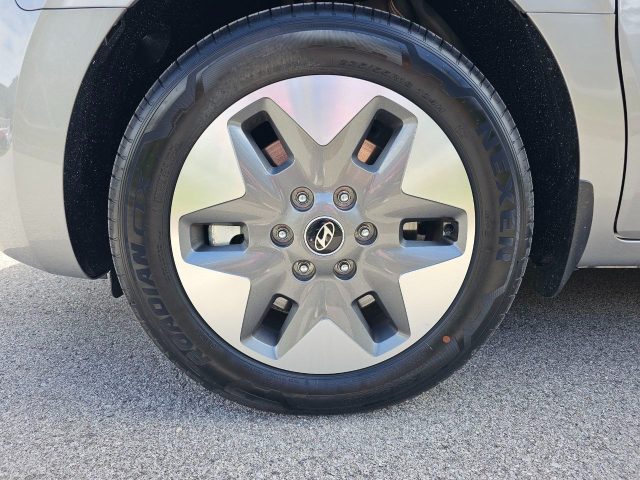 HYUNDAI Staria usata, con ESP