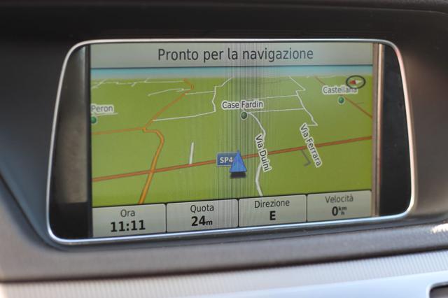 MERCEDES-BENZ E 200 usata, con Sistema di navigazione