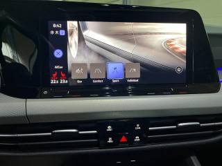 VOLKSWAGEN Golf usata, con Cruise Control