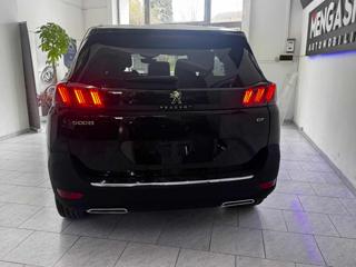 PEUGEOT 5008 usata, con Autoradio