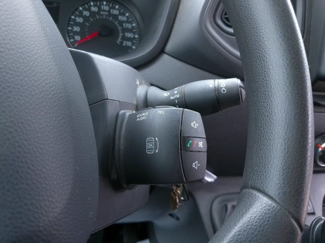 RENAULT Master usata, con Monitoraggio pressione pneumatici