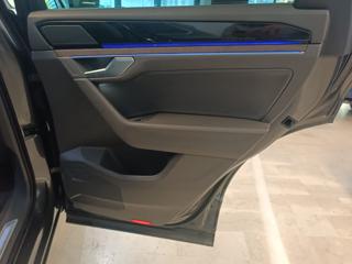 VOLKSWAGEN Touareg usata 40