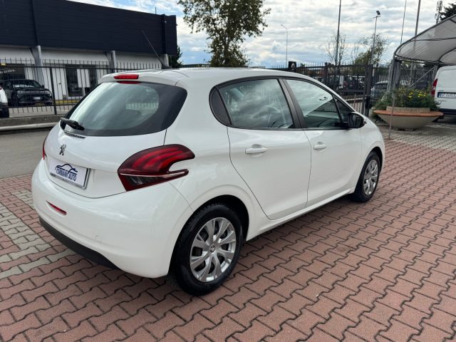 PEUGEOT 208 usata, con Boardcomputer