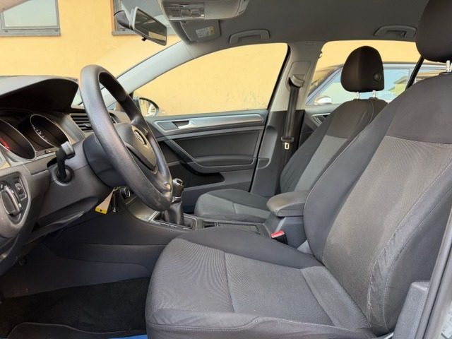 VOLKSWAGEN Golf usata, con Cerchi in lega
