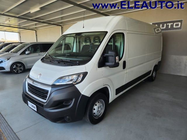 PEUGEOT Boxer usata, con Alzacristalli elettrici