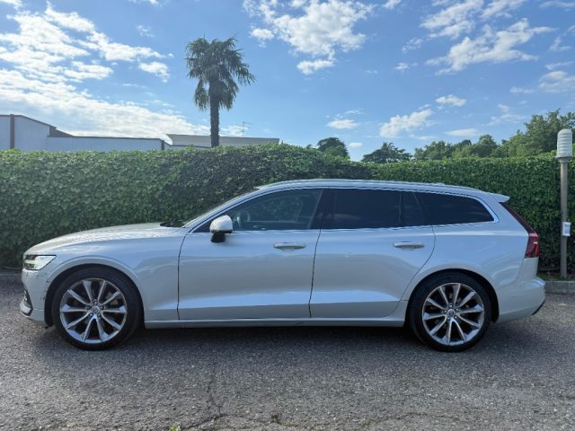VOLVO V60 usata, con Autoradio