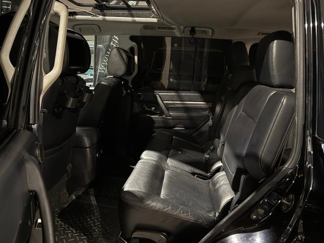 MITSUBISHI Pajero usata, con Volante multifunzione