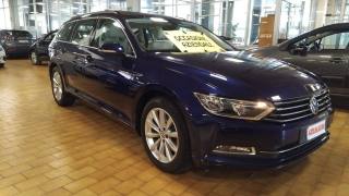 VOLKSWAGEN Passat usata, con Airbag laterali