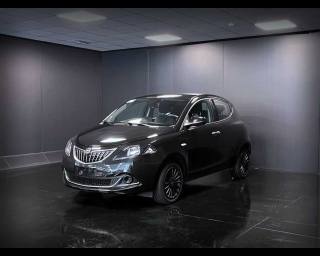 LANCIA Ypsilon 1.0 FireFly 5 porte S&S Hybrid Ecochic Silver