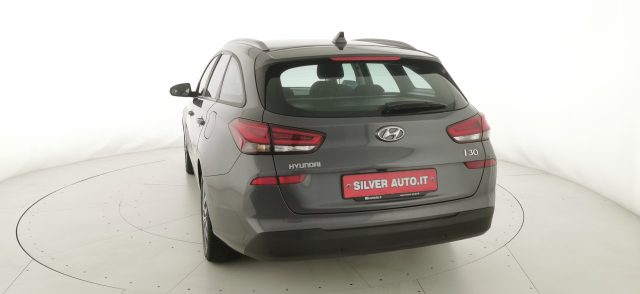 HYUNDAI i30 usata, con Apple CarPlay