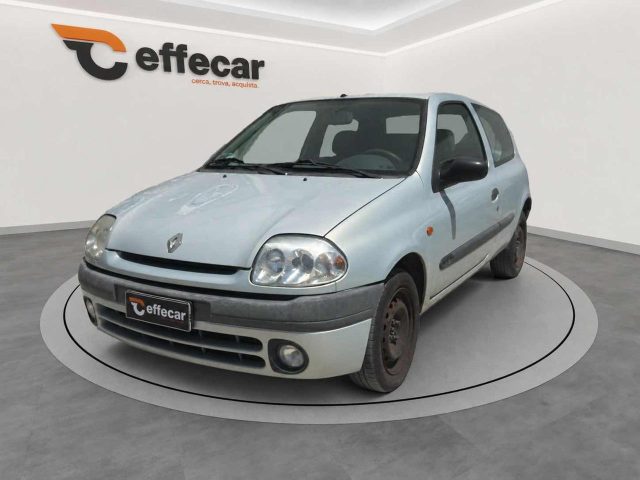 RENAULT Clio usata, con ABS