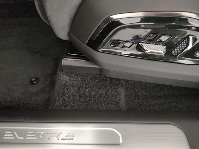 LOTUS Eletre usata, con Controllo vocale