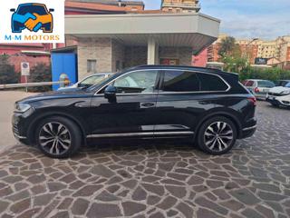 VOLKSWAGEN Touareg usata, con Specchietti laterali elettrici