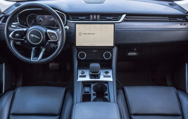 JAGUAR F-Pace usata, con Cruise Control