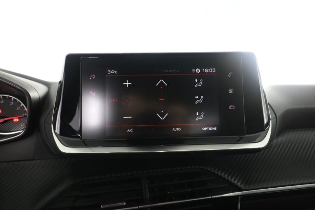 PEUGEOT 2008 usata 10