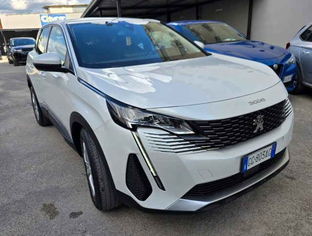 PEUGEOT 3008 usata, con Airbag
