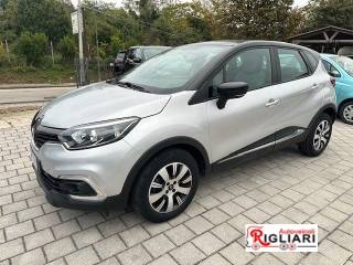 RENAULT Captur usata, con Volante in pelle