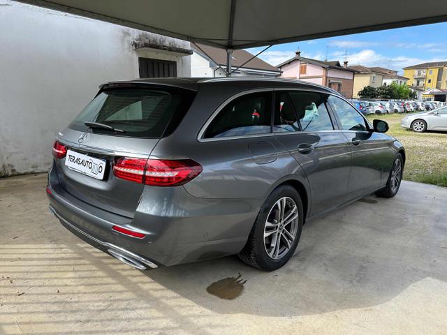 MERCEDES-BENZ E 200 usata, con Airbag Passeggero