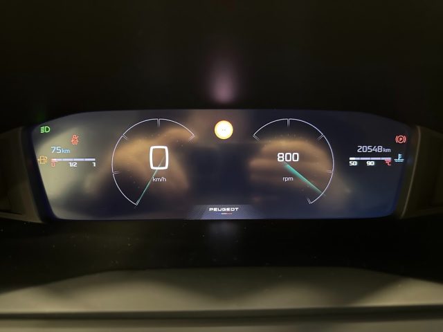 PEUGEOT 2008 usata, con Controllo automatico clima