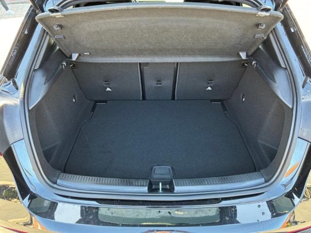 MERCEDES-BENZ A 200 usata, con Controllo automatico clima