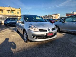 RENAULT Clio usata, con Airbag
