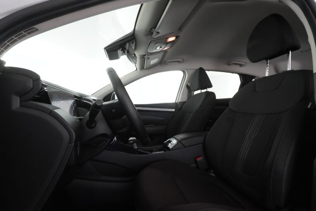 HYUNDAI Tucson usata 8