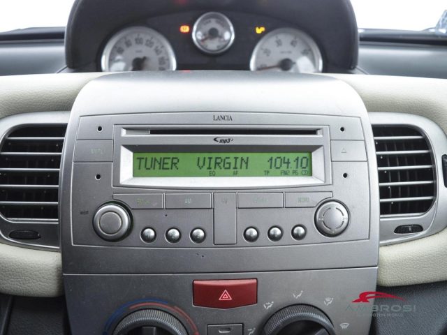 LANCIA Ypsilon usata 13
