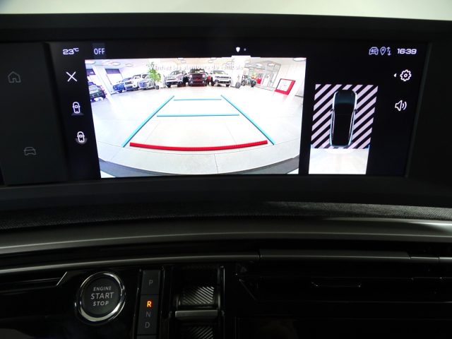 PEUGEOT 3008 usata, con Autoradio digitale