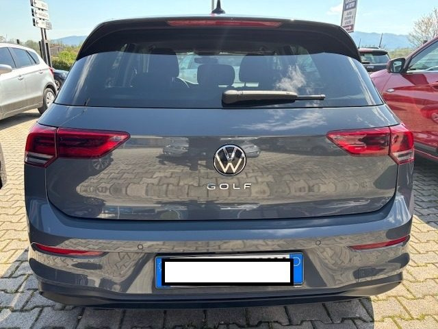 VOLKSWAGEN Golf usata, con Autoradio