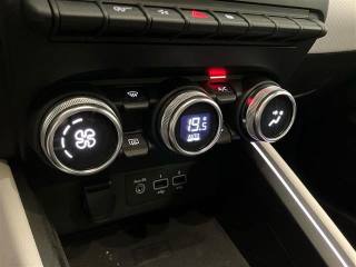 RENAULT Clio usata 22