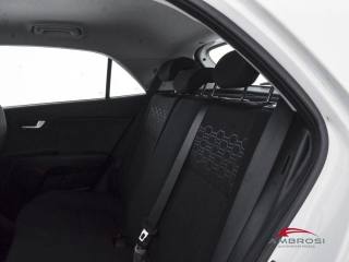 KIA Rio usata 9