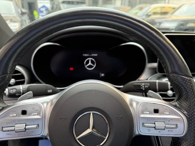 MERCEDES-BENZ C 220 usata, con Luci diurne LED