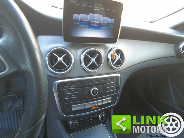 MERCEDES-BENZ GLA 200 usata, con Chiusura centralizzata