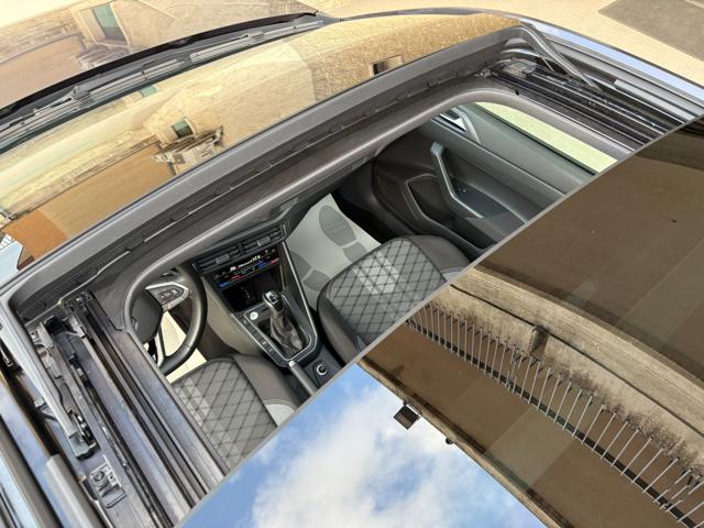 VOLKSWAGEN Taigo usata, con Climatizzatore