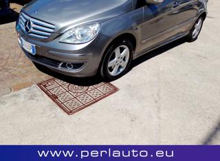 MERCEDES-BENZ B 180 usata, con Airbag laterali