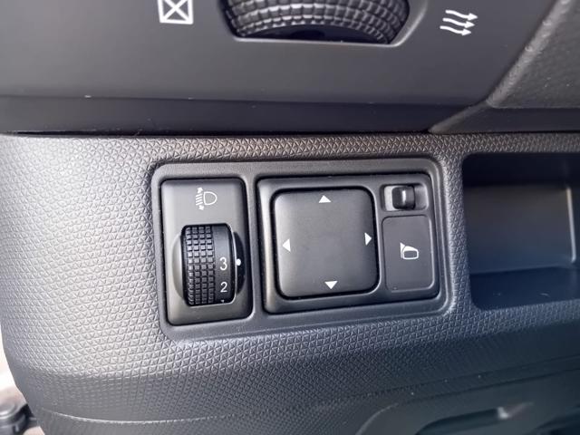 NISSAN Micra usata, con Bluetooth