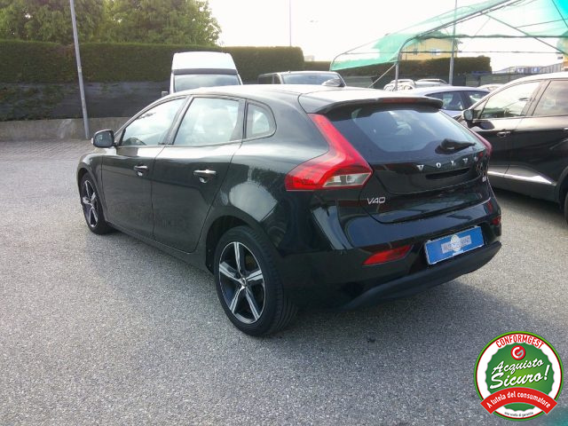 VOLVO V40 usata, con Airbag laterali