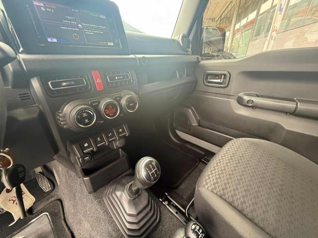 SUZUKI Jimny usata, con Controllo automatico clima