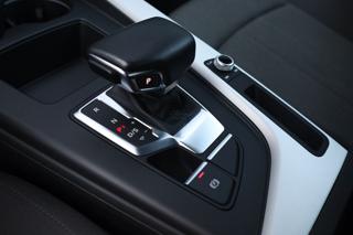 AUDI A4 usata, con Touch screen