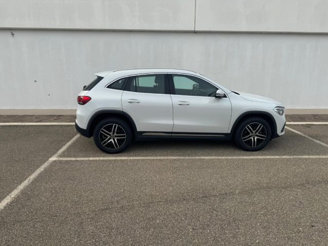 MERCEDES-BENZ GLA 200 usata, con Airbag laterali