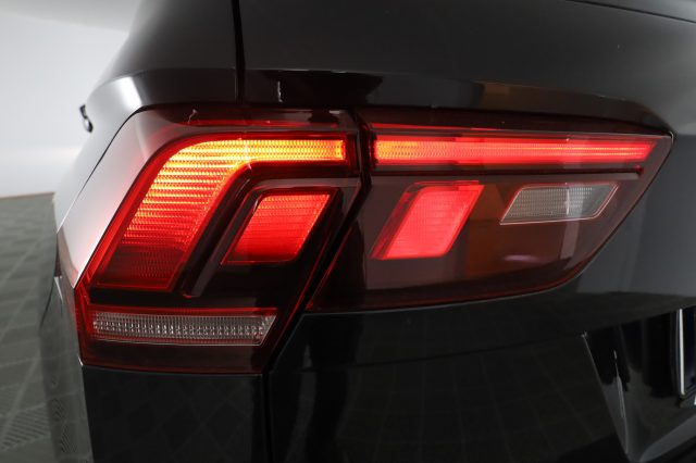 VOLKSWAGEN Tiguan usata 9