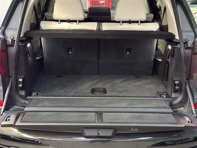 BMW X7 usata, con Leve al volante